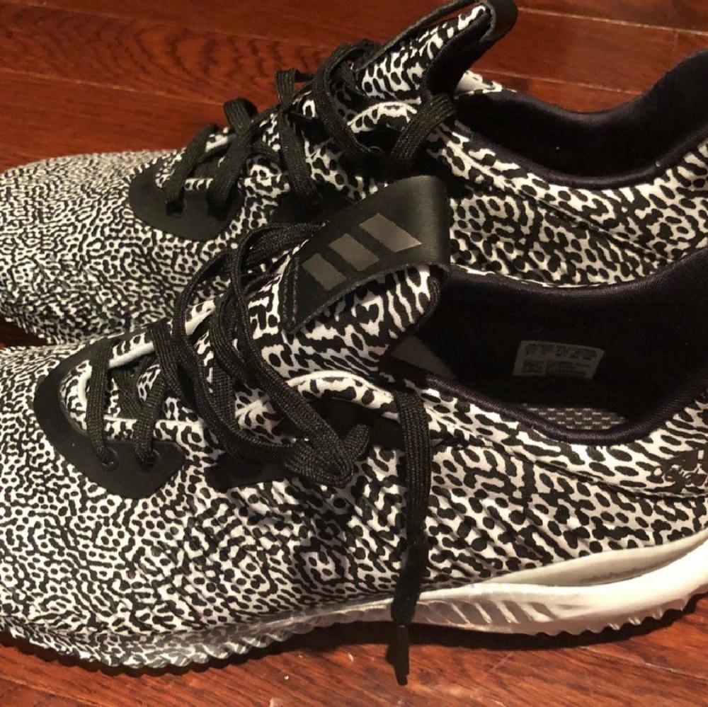 Adidas AlphaBounce